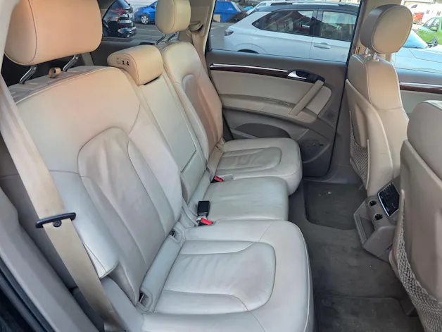 AUDI Q7 3.6 FSI quattro tiptronic
