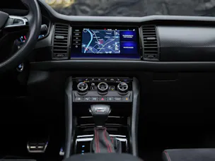 SKODA Kodiaq 2.0 Bi-TDI SCR RS 4x4 DSG *CH Fahrzeug*7 Plätzer*Panorama*Standheizung*