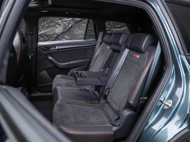 SKODA Kodiaq 2.0 Bi-TDI SCR RS 4x4 DSG *CH Fahrzeug*7 Plätzer*Panorama*Standheizung*