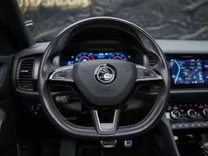 SKODA Kodiaq 2.0 Bi-TDI SCR RS 4x4 DSG *CH Fahrzeug*7 Plätzer*Panorama*Standheizung*