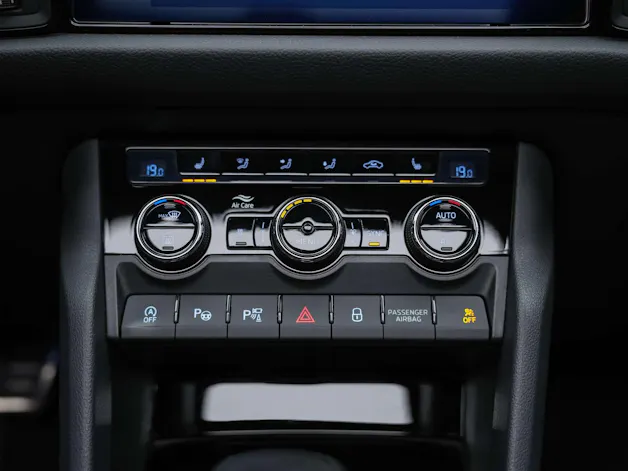 SKODA Kodiaq 2.0 Bi-TDI SCR RS 4x4 DSG *CH Fahrzeug*7 Plätzer*Panorama*Standheizung*