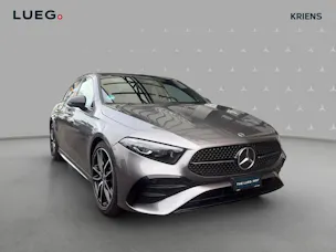 MERCEDES-BENZ A 250 4M - AMG / DISTRONIC / 360 Grad Kamera / Head-Up Display