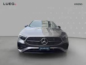 MERCEDES-BENZ A 250 4M - AMG / DISTRONIC / 360 Grad Kamera / Head-Up Display