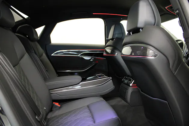 AUDI S8 TFSI quattro tiptronic