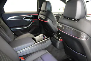 AUDI S8 TFSI quattro tiptronic