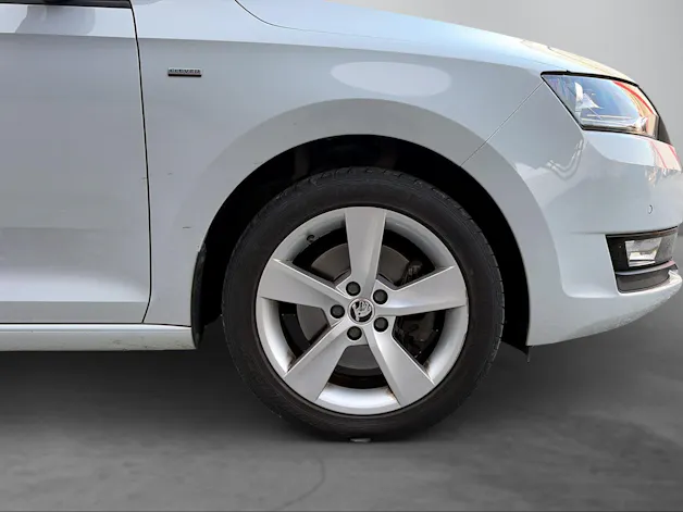 SKODA Rapid Spaceback 1.0 TSI Style DSG