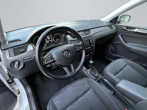 SKODA Rapid Spaceback 1.0 TSI Style DSG
