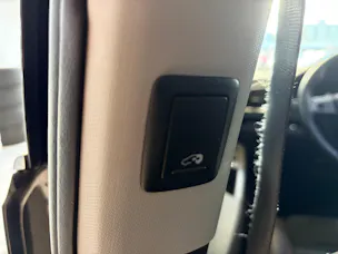 SEAT Alhambra 1.4 TSI FR Line DSG | CH | 7 Sitzer mit Kindersitzen | Elektrische Türen | AHK | Apple CarPlay/Android Auto | DAB+ |