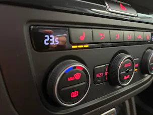 SEAT Alhambra 1.4 TSI FR Line DSG | CH | 7 Sitzer mit Kindersitzen | Elektrische Türen | AHK | Apple CarPlay/Android Auto | DAB+ |