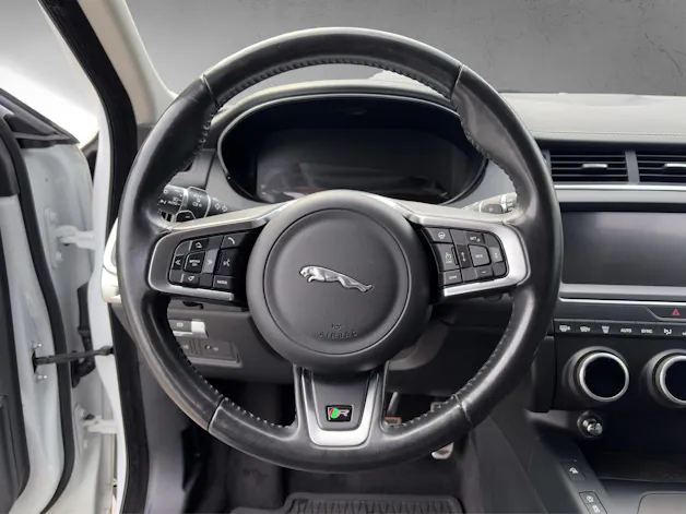 Jaguar E-Pace 2.0 P250 HSE AWD Automatik