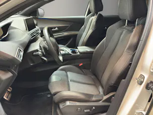 PEUGEOT 3008 1.6 BlueHDi GT Line EAT