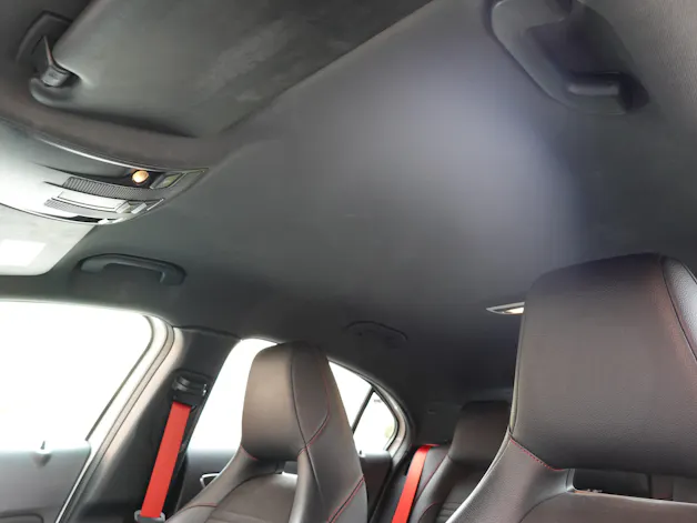 MERCEDES-BENZ A 45 AMG 4Matic "* Pack AMG * Caméra de Recul * Tempomat Adaptatif * Clim Auto * Jantes 18 * Aide à la Conduite *"