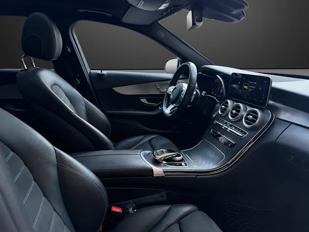 MERCEDES-BENZ C 400 AMG Line 4Matic 9G-Tronic