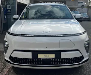 HYUNDAI Kona 65,4 kWh Electric Amplia