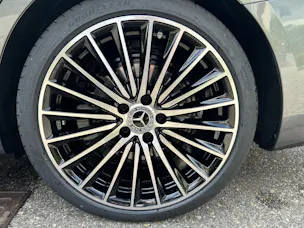 MERCEDES-BENZ C 220 d T 4 Matic Swiss Star