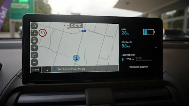 HYUNDAI Inster 49kWh Amplia