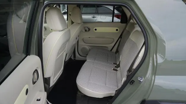 HYUNDAI Inster 49kWh Amplia
