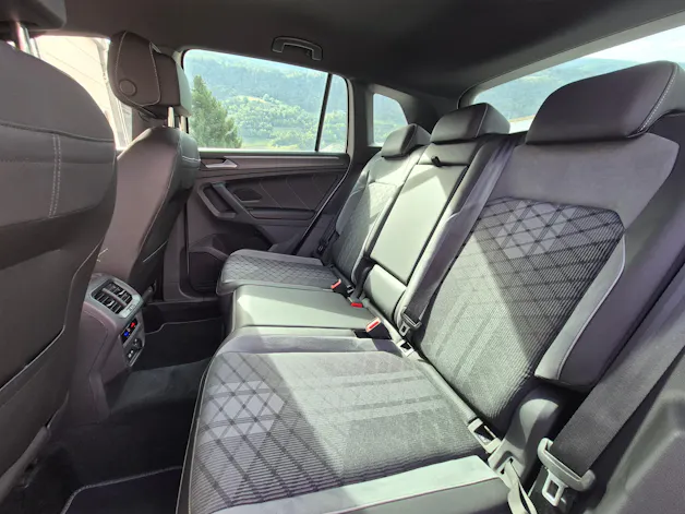 VW Tiguan 2.0TSI R-Line 4Motion DSG
