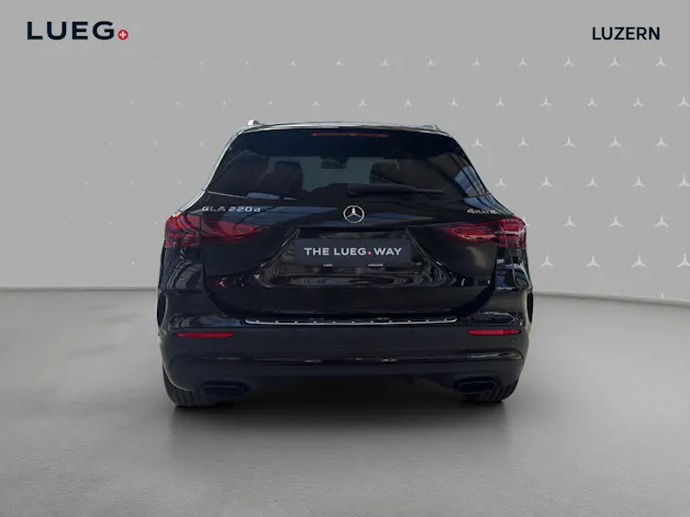 MERCEDES-BENZ GLA 220d 4Matic 8G-DCTSwiss Star
