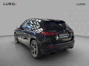 MERCEDES-BENZ GLA 220d 4Matic 8G-DCTSwiss Star