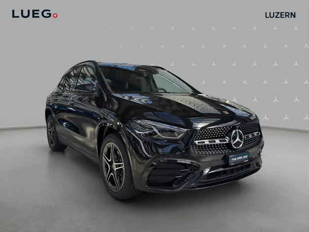 MERCEDES-BENZ GLA 220d 4Matic 8G-DCTSwiss Star