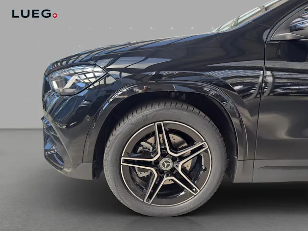 MERCEDES-BENZ GLA 220d 4Matic 8G-DCTSwiss Star