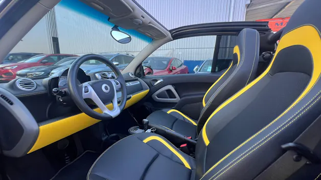 SMART FORTWO CITYFLAME SOFTOUCH l 84 PS