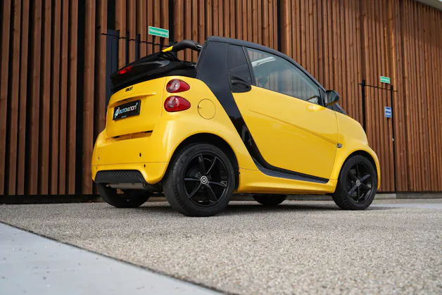 SMART FORTWO CITYFLAME SOFTOUCH l 84 PS