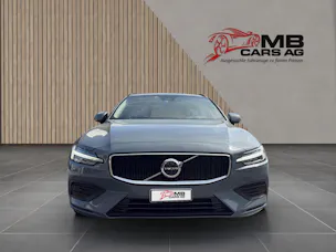 VOLVO V60 B3 Benzin Mild Hybrid Momentum Light Geartronic
