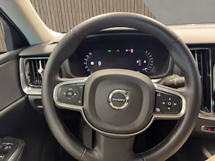 VOLVO V60 B3 Benzin Mild Hybrid Momentum Light Geartronic