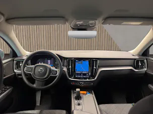 VOLVO V60 B3 Benzin Mild Hybrid Momentum Light Geartronic