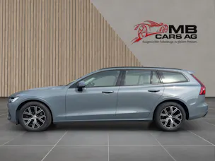 VOLVO V60 B3 Benzin Mild Hybrid Momentum Light Geartronic