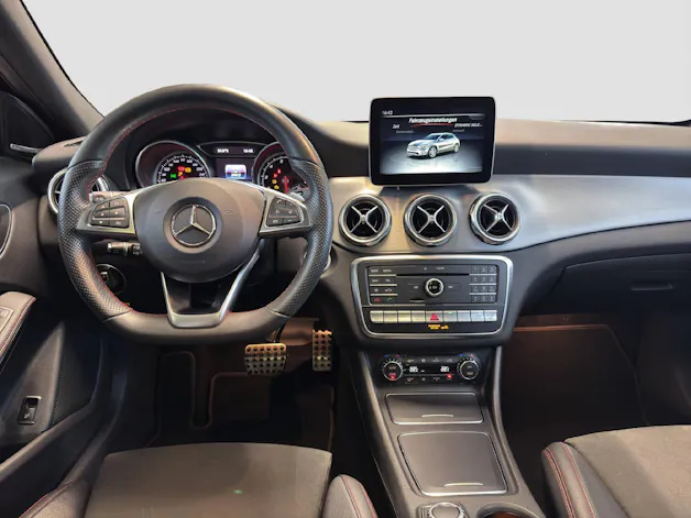 MERCEDES-BENZ GLA 250