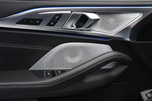 BMW M850i xDrive Steptronic *CH-Fahrzeug* *Dravitgrau* *B&W*
