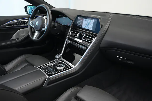 BMW M850i xDrive Steptronic *CH-Fahrzeug* *Dravitgrau* *B&W*