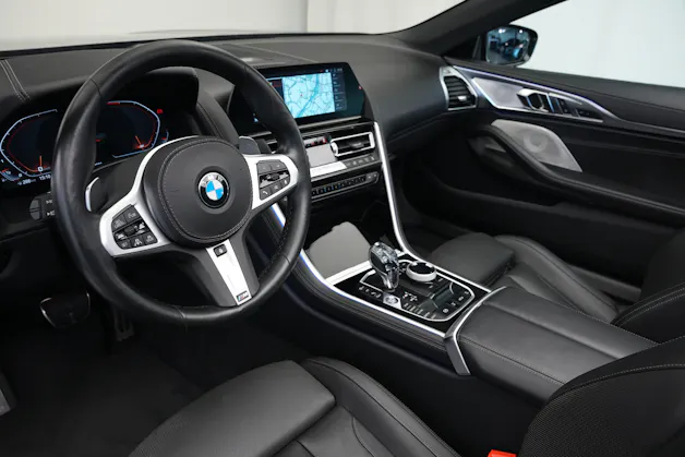 BMW M850i xDrive Steptronic *CH-Fahrzeug* *Dravitgrau* *B&W*