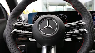 MERCEDES-BENZ GLA 250 4MATIC Swiss Star