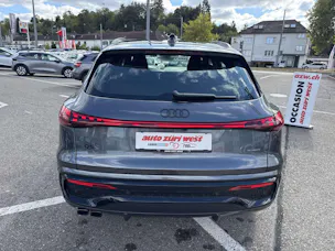 AUDI Q5 TDi quattro S-Line 204PS S-Tronic Automat