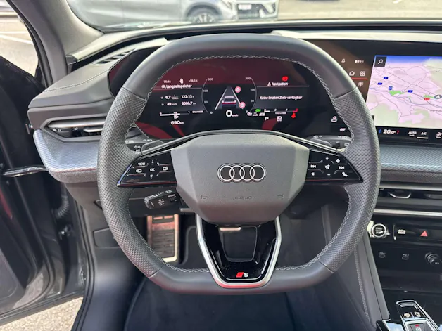 AUDI Q5 TDi quattro S-Line 204PS S-Tronic Automat