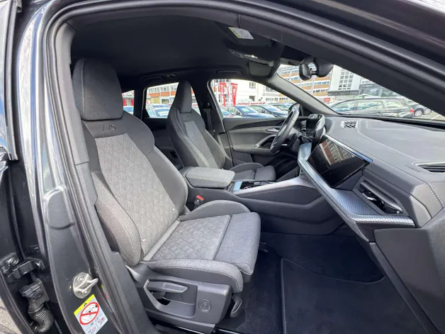 AUDI Q5 TDi quattro S-Line 204PS S-Tronic Automat
