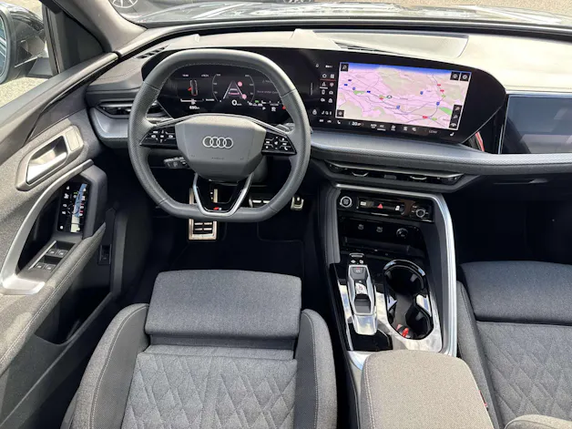 AUDI Q5 TDi quattro S-Line 204PS S-Tronic Automat