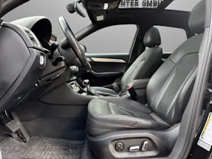 AUDI Q3 2.0 TFSI quattro S-tronic *S-Line*Panorama-Schiebedach + Rückfahrkamera*