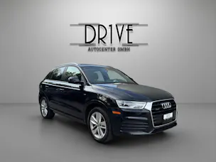 AUDI Q3 2.0 TFSI quattro S-tronic *S-Line*Panorama-Schiebedach + Rückfahrkamera*