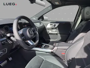 MERCEDES-BENZ GLA 200 Night Star 7G-DCT