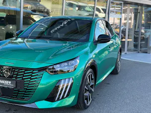 PEUGEOT 208 1.2 MHEV 145 GT Exclusive