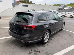 VW Passat Variant 2.0 TDI 240 Elegance DSG 4m