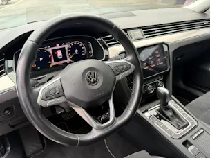 VW Passat Variant 2.0 TDI 240 Elegance DSG 4m