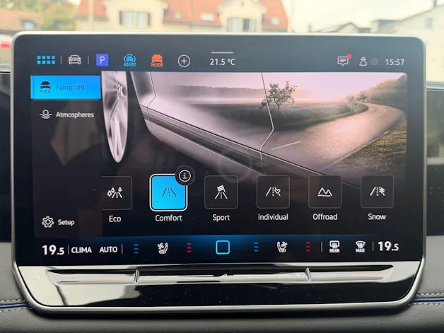 VW Tiguan 2.0 TSI 265PS 4Motion R-Line ***360° KAMERA & PANORAMADACH***