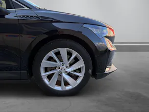 SKODA Enyaq iV 80x