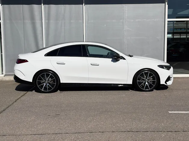 MERCEDES-BENZ CLA 200 8G-DCT 4Matic